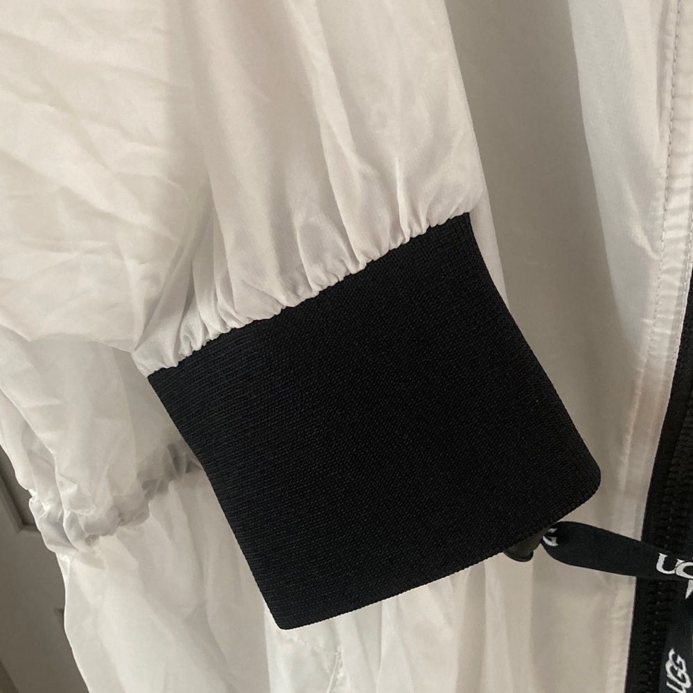 UGG White Brittany Hooded Anorak NWT - Picture 5 of 16